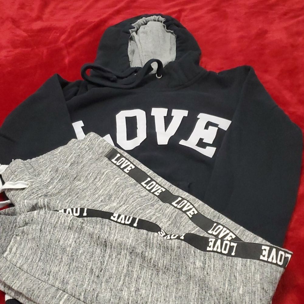 Sweat suit